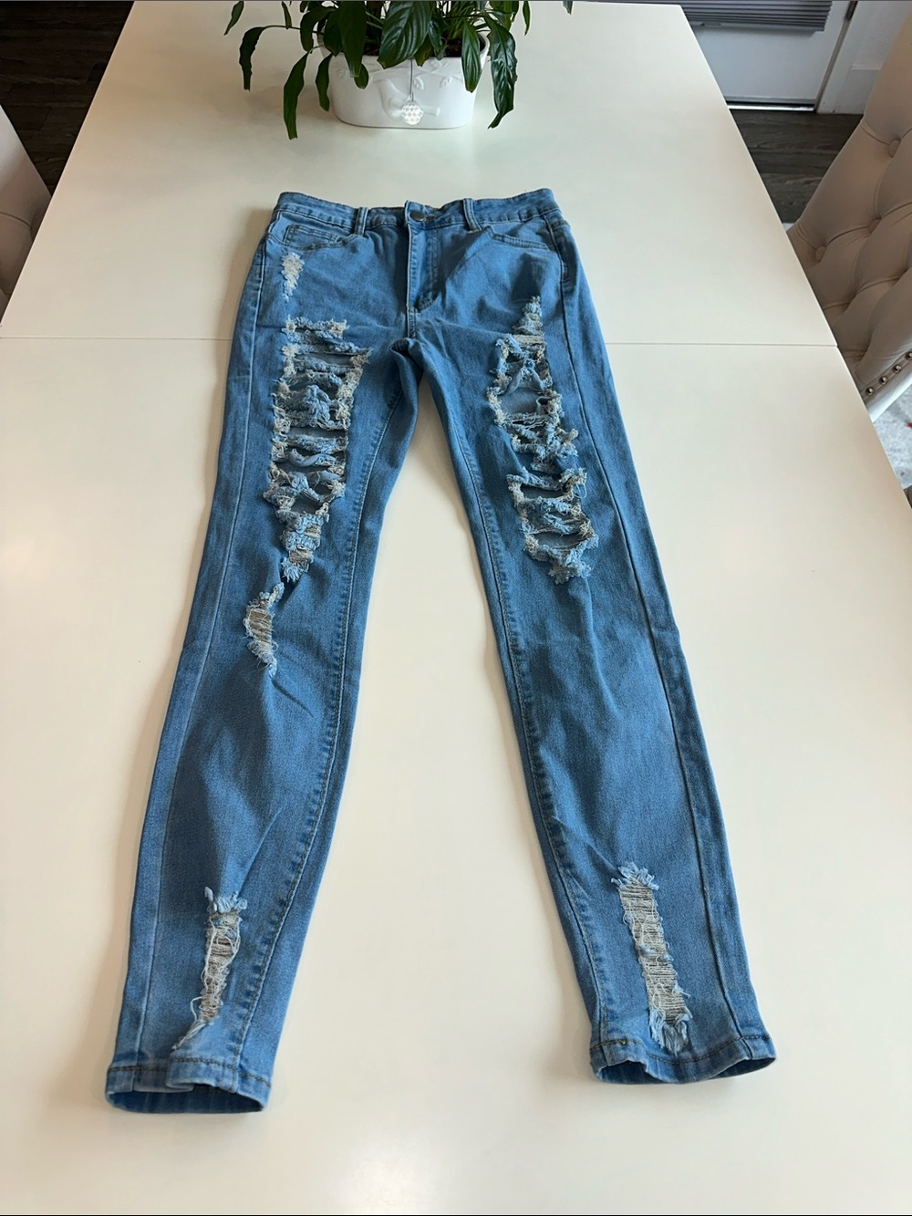 Light Blue Distressed Skinny Jeans for Women